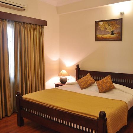 Niketana @ Boat Club Hotel Chennai Luaran gambar